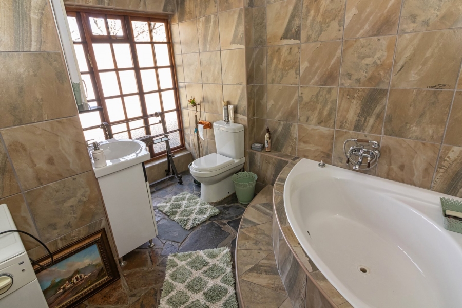3 Bedroom Property for Sale in Presidentia Free State